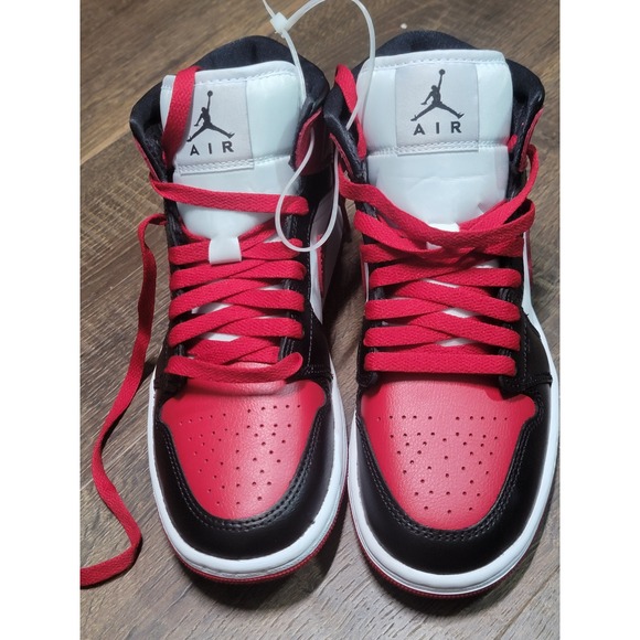 Jordan Shoes - New Jordan 1 Mid‎ Chicago Black Toe Womens Size 6.5 Red Black White BQ6472-079